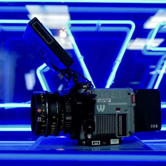Leitz Cine HUGO lens on RED cinema camera